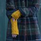 Preview: Pulswaermer Modell Emily Safran Tragebeispiel