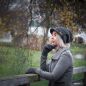 Preview: McRon Wollmütze Modell Mika anthrazit Tragebeispiel