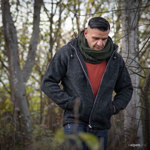 Wolljacke Max Single Anthrazit Tragebeispiel