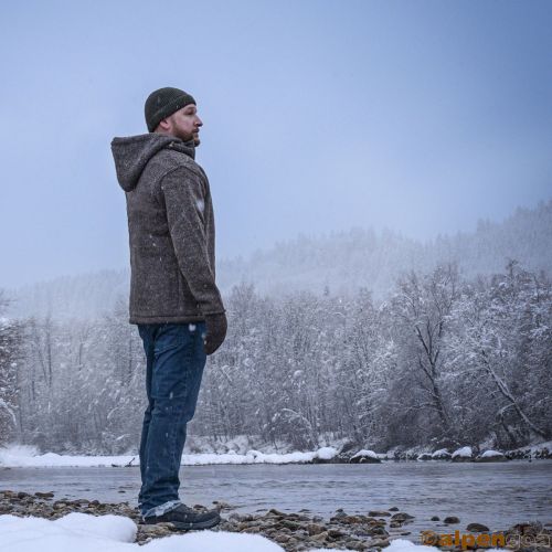Fischermütze und Wolljacke Tragebeispiel Herren